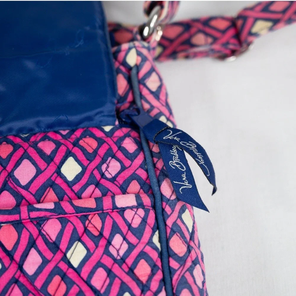 Vera Bradley Crossbody Bag Womens Katalina Pink Diamonds Hipster Mail Bag retire